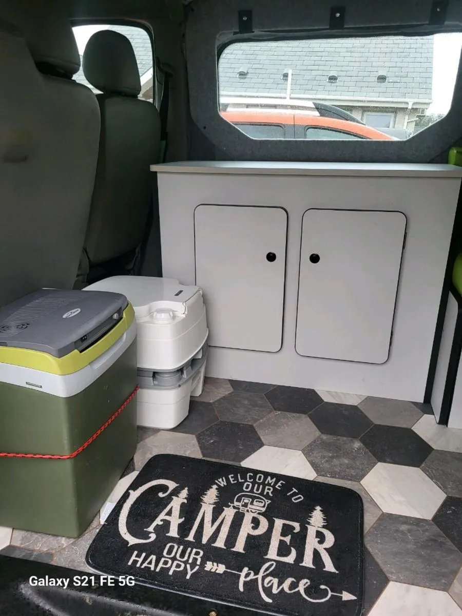 Camper conversion - Image 4