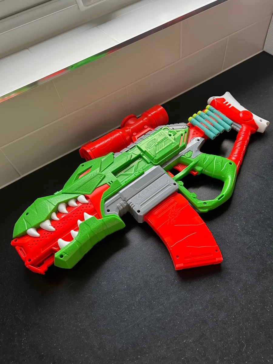 Nerf guns & nerf target - Image 2