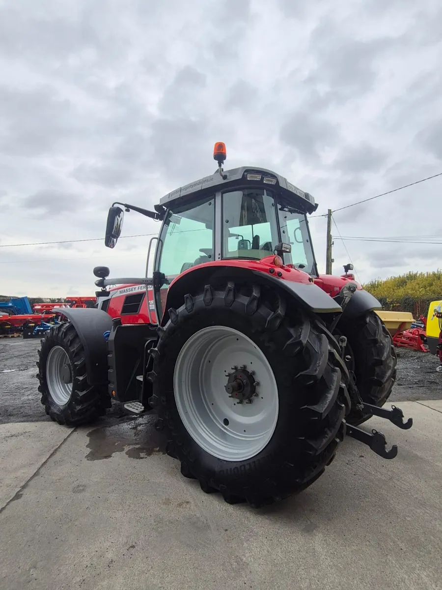 Massey Ferguson 7S.180 - Image 3