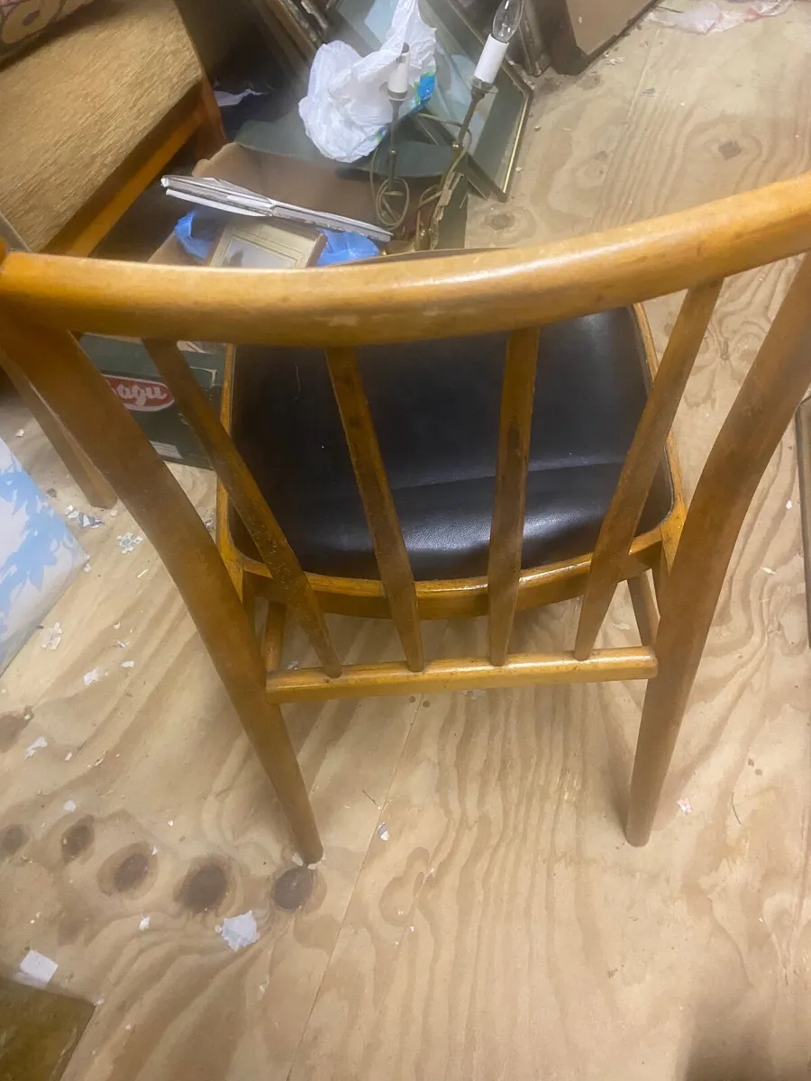 Vintage chair - Image 3