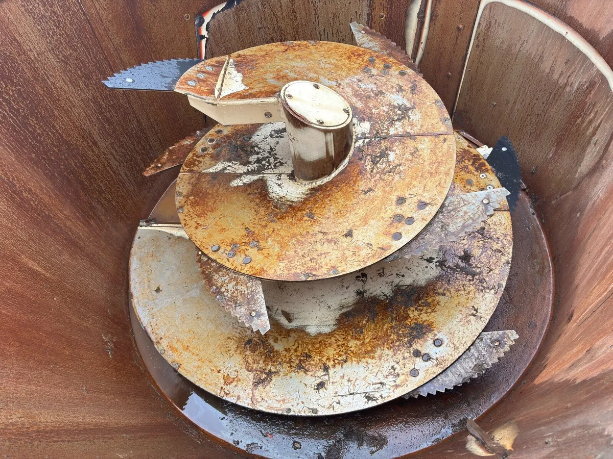 2020 Abbey VF1350 rear doors - Image 2