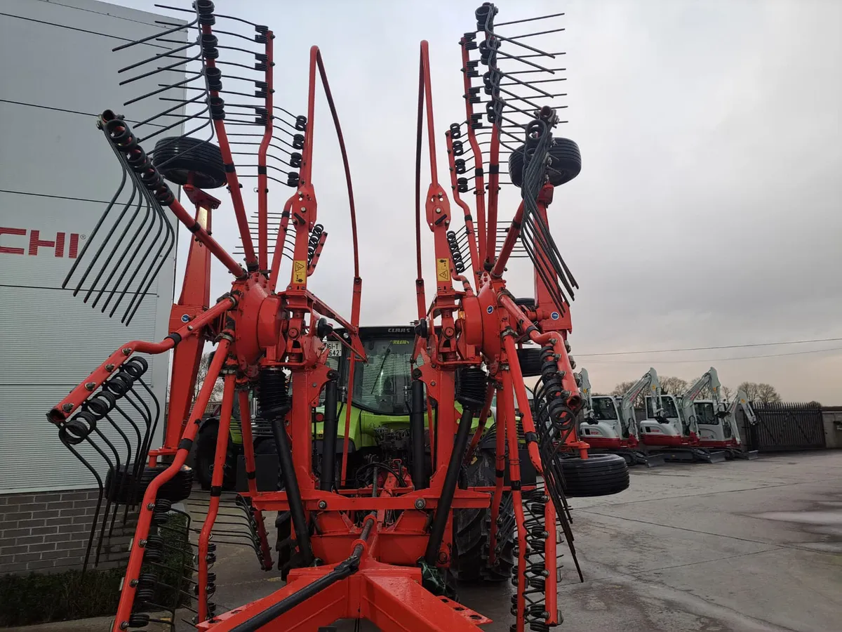Kuhn GA7501 Rake - Image 2