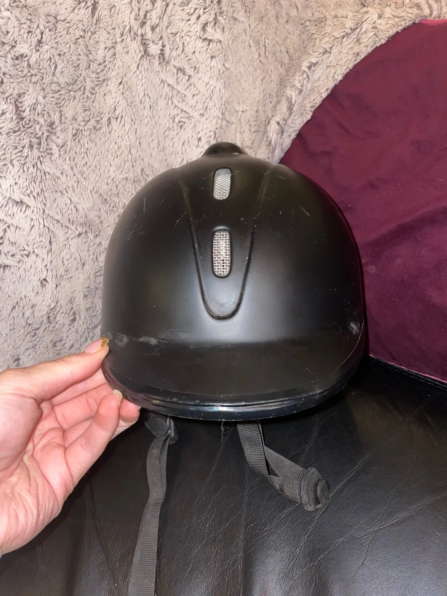 Horse riding dial up helmet - Image 2