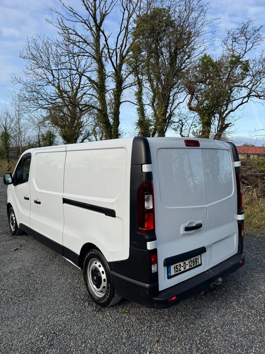 Opel Vivaro 2015 - Image 3