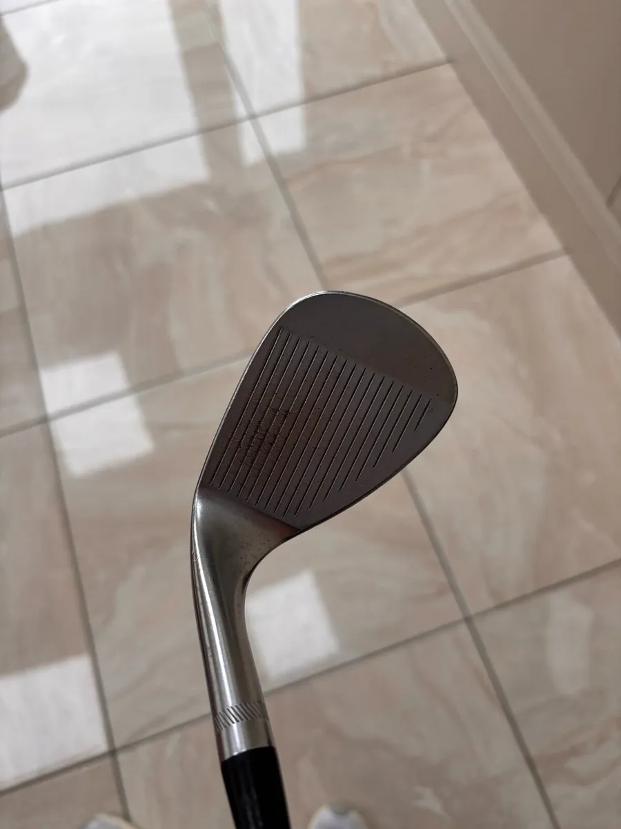 Titleist 54° Vokey SM8 Wedge RH - Image 4