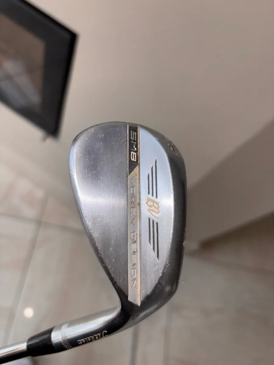 Titleist 54° Vokey SM8 Wedge RH - Image 2