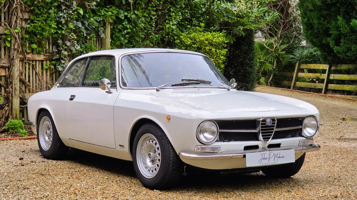 1971 Alfa Romeo 1300 GT Junior - Image 2