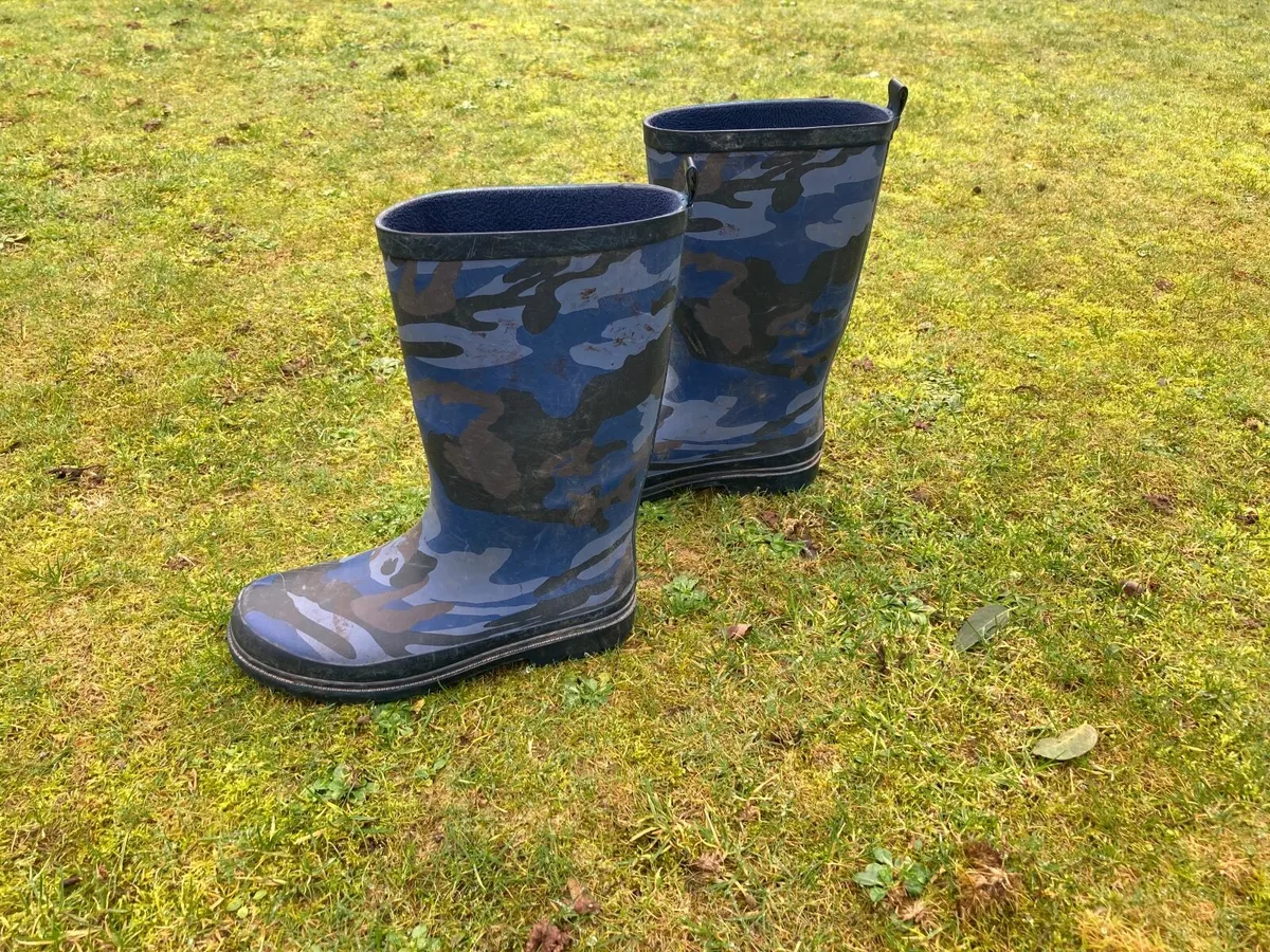 Kids blue Camouflage rubber wellies from NEXT - Image 1