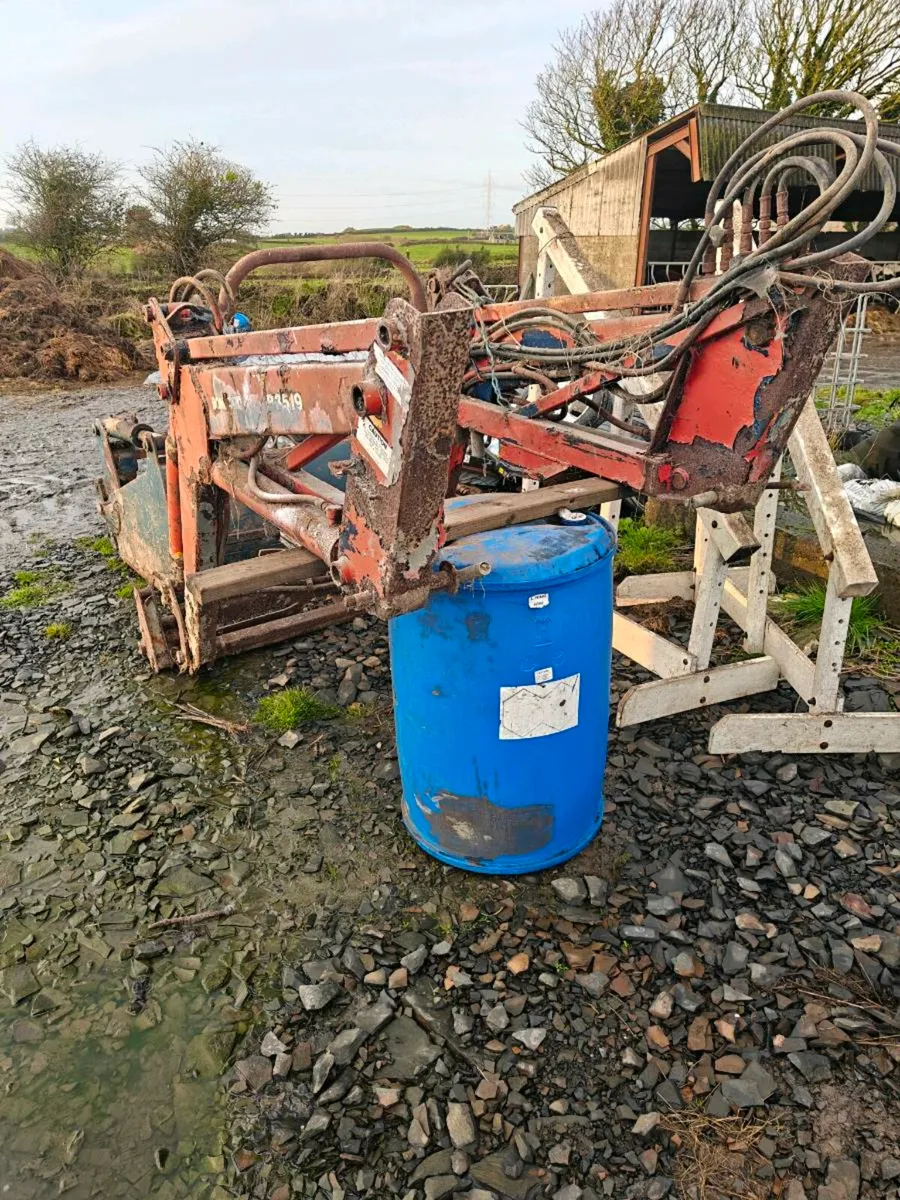 Bomford Loader - Image 2