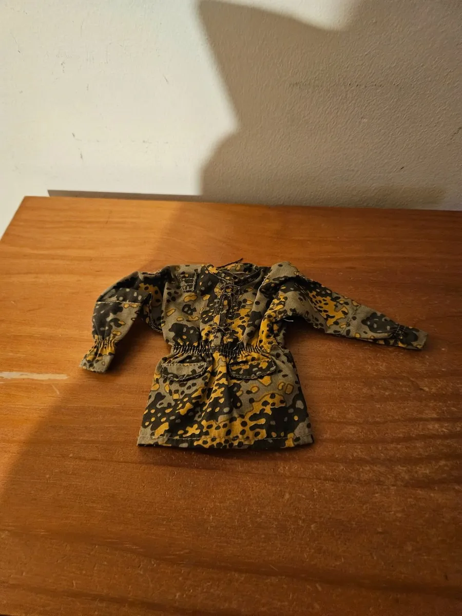 Action Man Dragon German WW2 Smock - Image 1