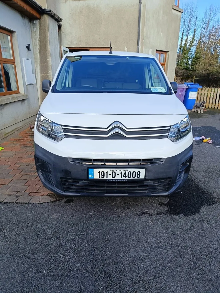 Citroen  2019 NEW MODEL. LOW MILEAGE. - Image 1