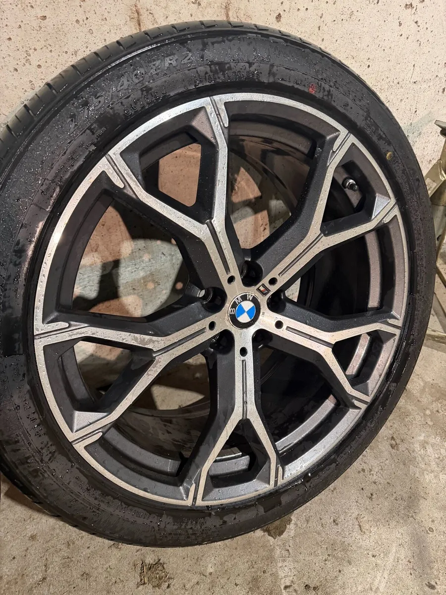 Genuine BMW X5 Alloys 21 Inch - Image 4