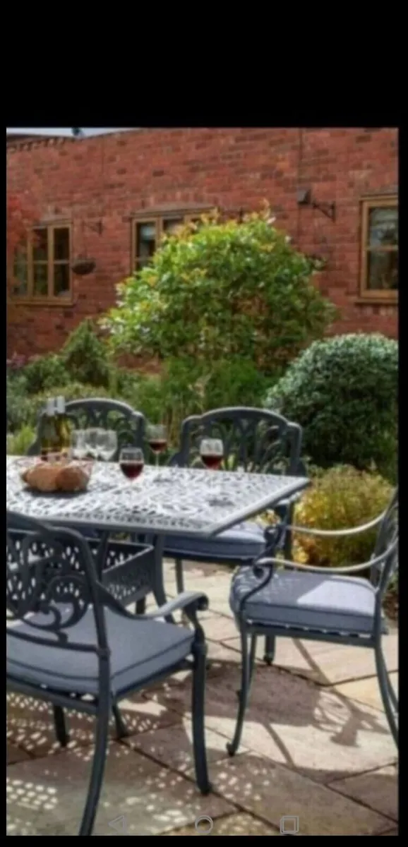 ***CLEARANCE*** Brand New Hartman 8 Seater - Image 2