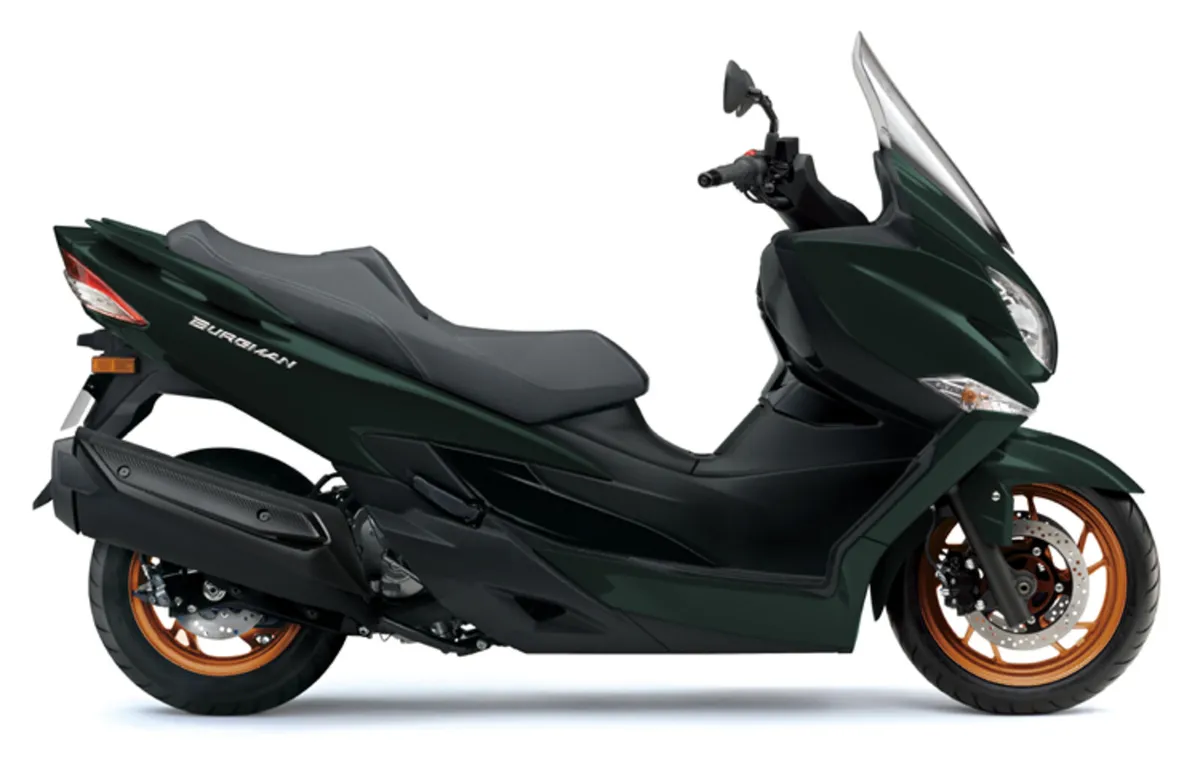 Suzuki Burgman 400 @ Megabikes - Image 3