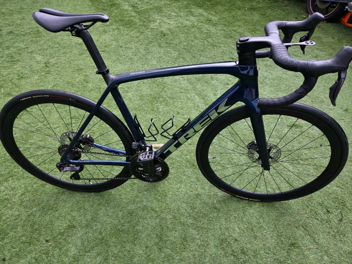 Trek emonda sl7 12 sp ultegra di2 - Image 2