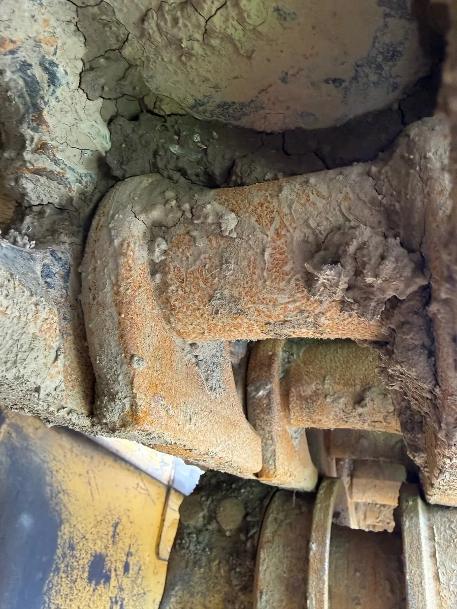 Komatsu d65 - Image 3