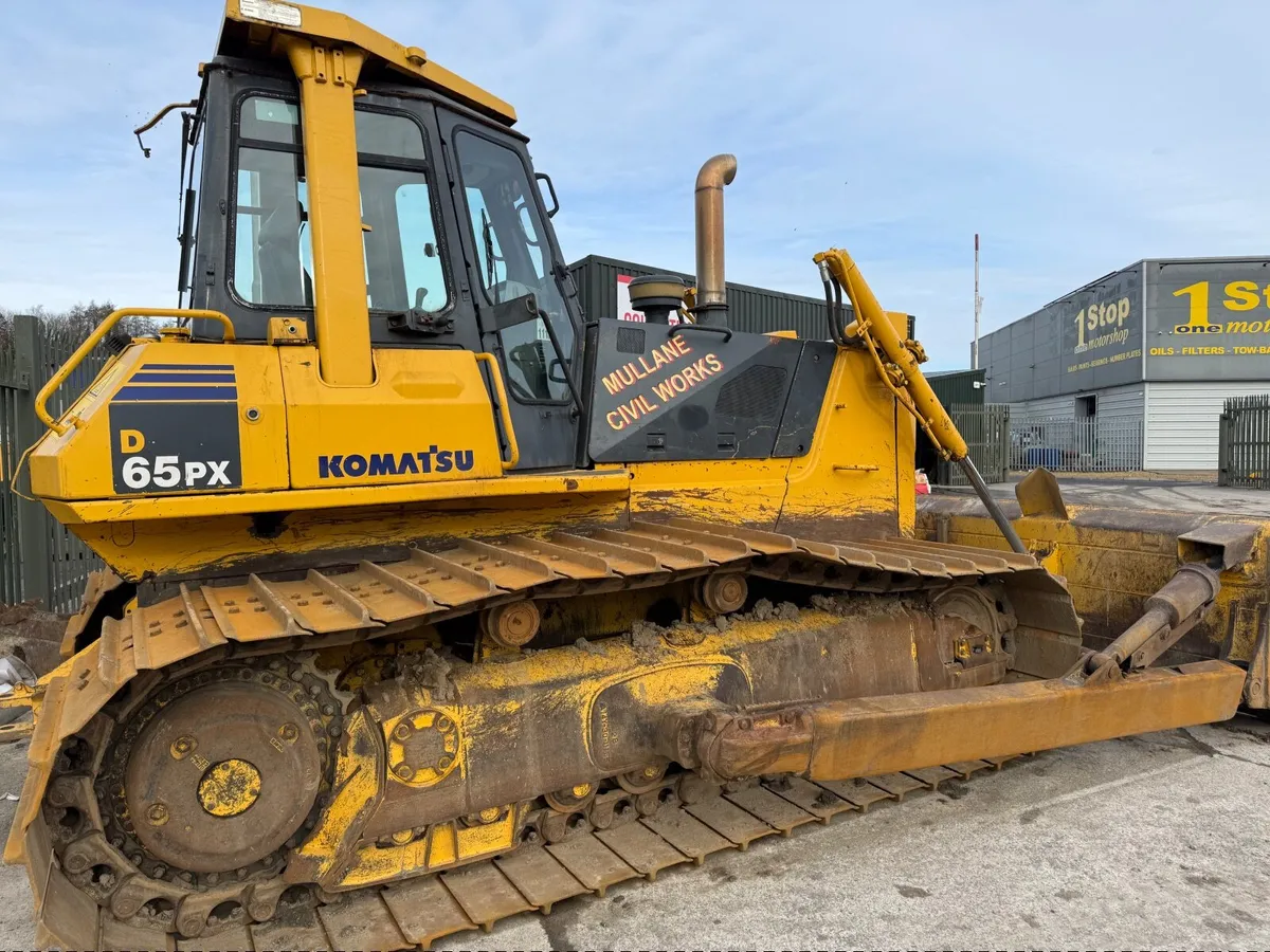 Komatsu d65 - Image 1