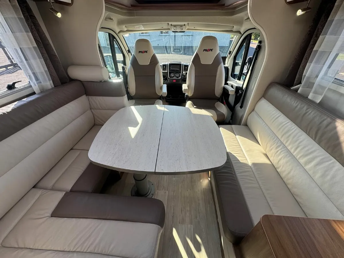 2016 PILOTE SENSATION P710 4 BERTH MOTORHOME - Image 4