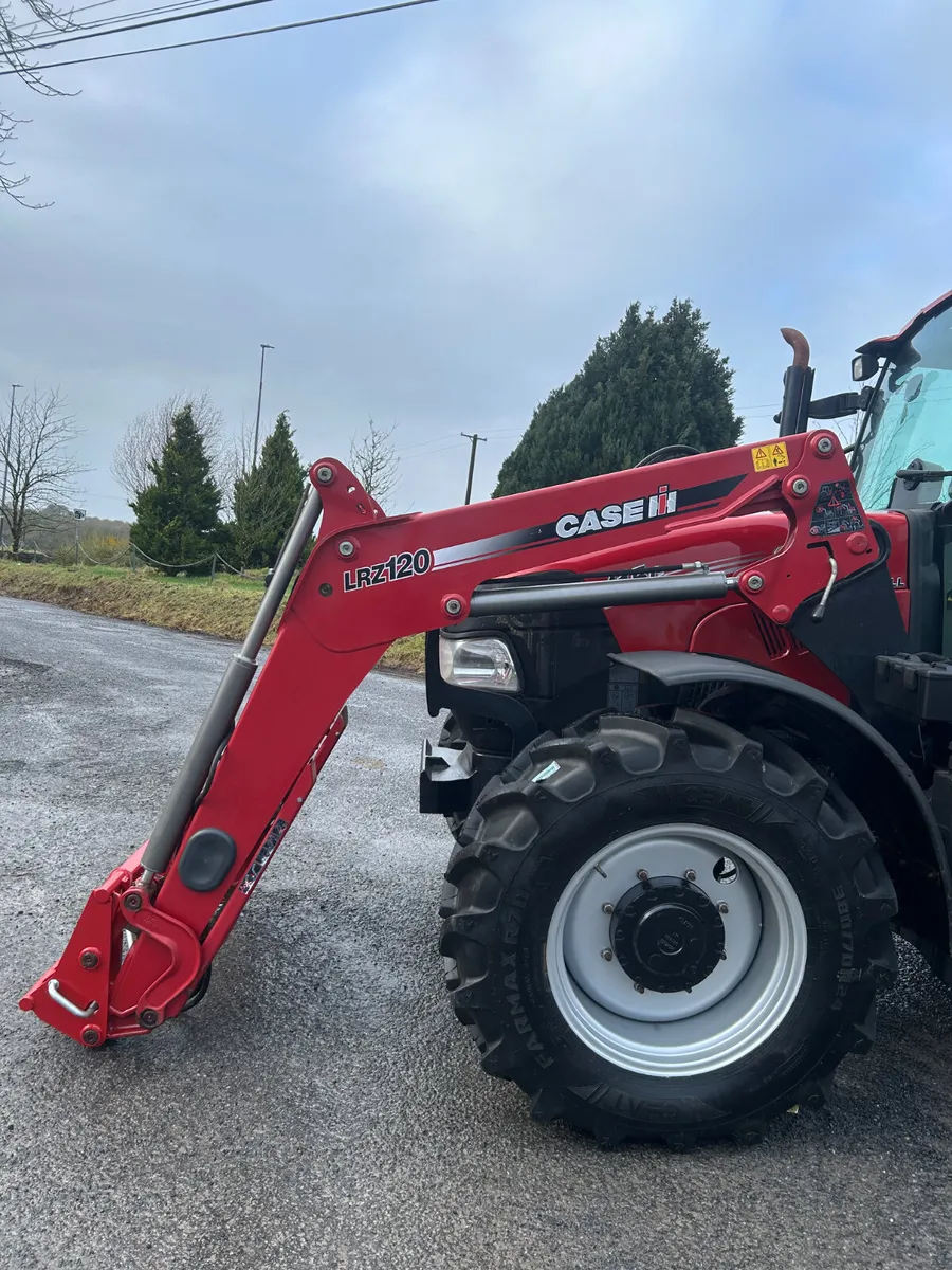 2021 Case Farmall 115C with Loader - Image 3