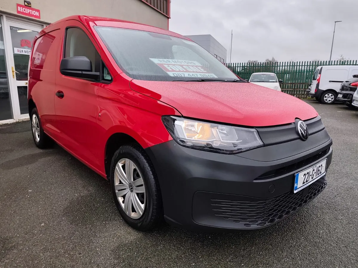 Vw Caddy 2022 Like New 15.600 e Vat In New Cvrt !! - Image 1