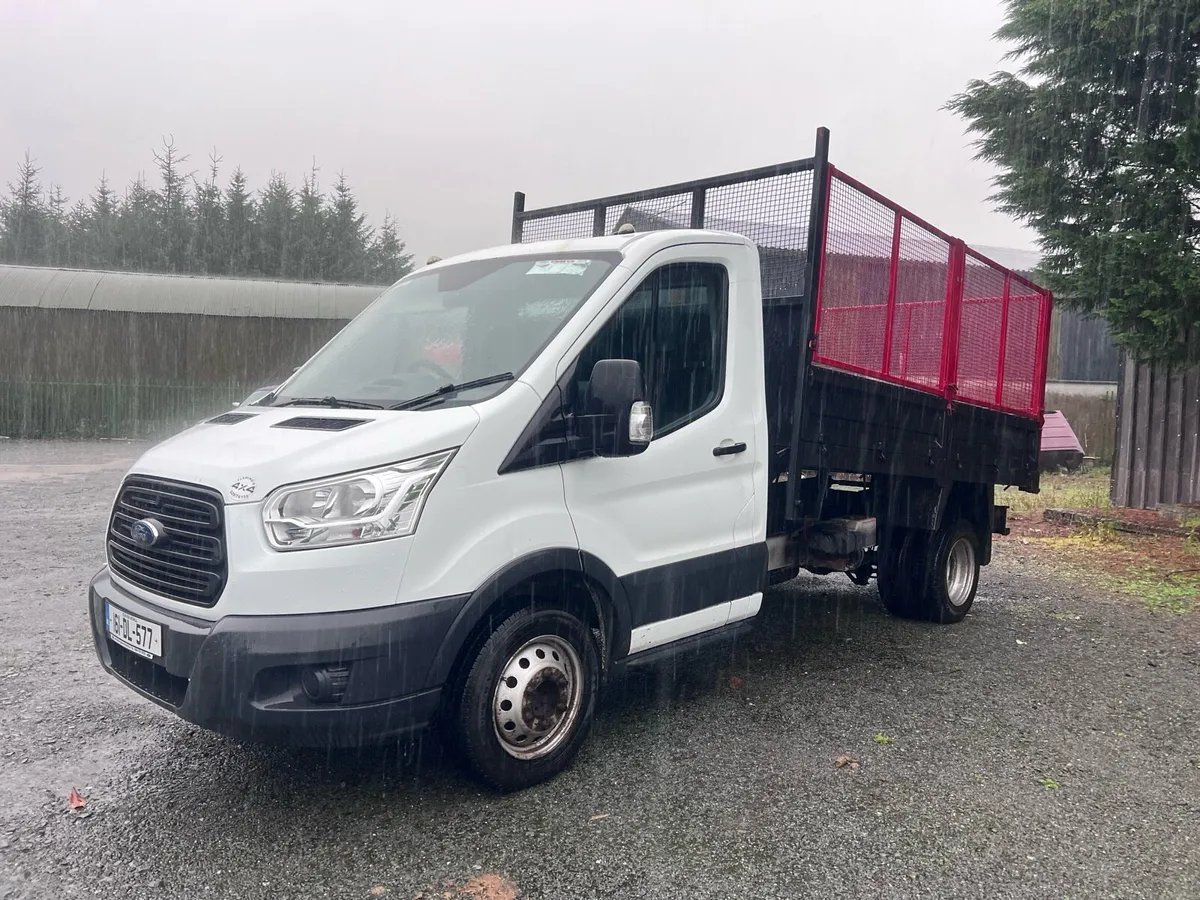 Twin wheel tipper - Image 1