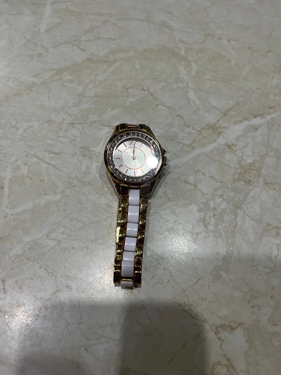 Newbridge Rose gold watch