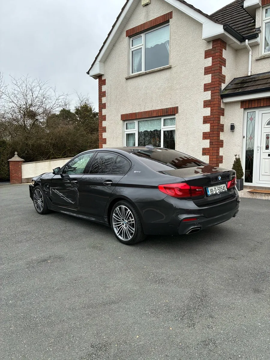 181 BMW 530E G30 M Sport Auto - Image 3