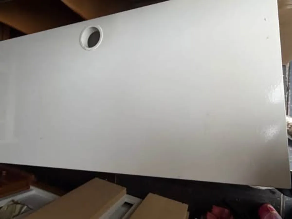 Desk with chair - Image 2