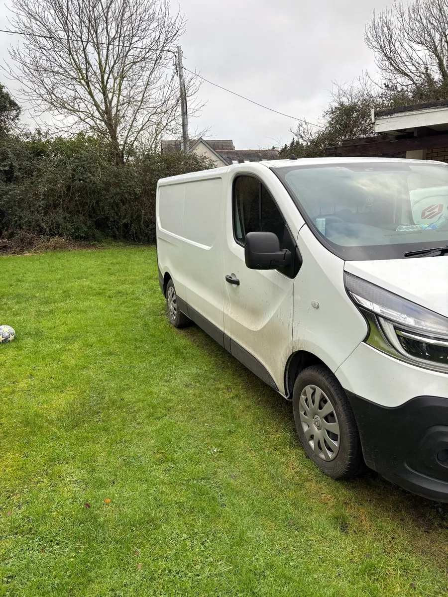 Renault traffic - Image 2