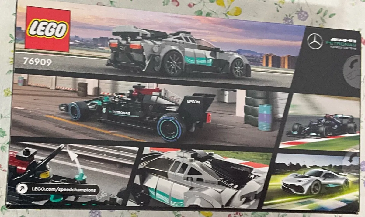 Lego 76909 - Image 2