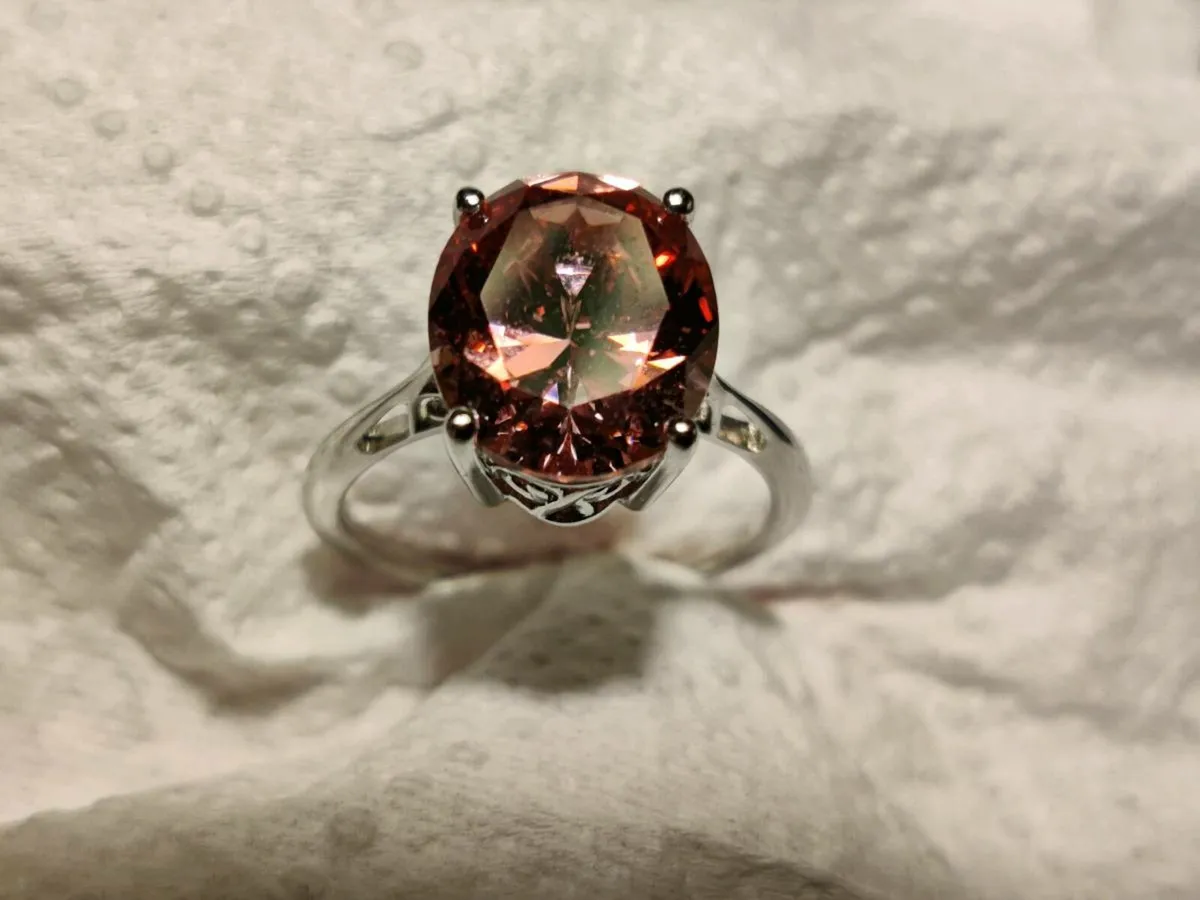 RARE, PINK TOURMALINE, 9CT White Gold New Ring ! - Image 1