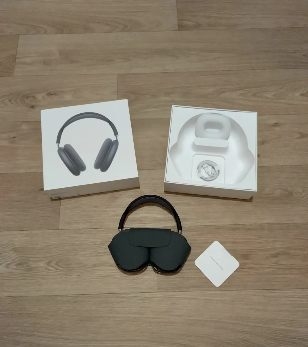 New  AirPods Max 2024 | Midnight - Image 4