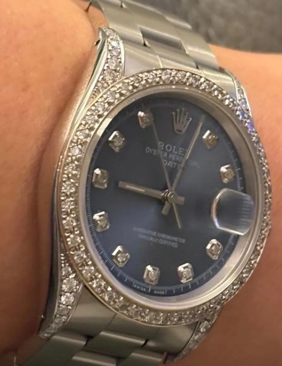 Rolex Oyster Perpetual Date - Image 2