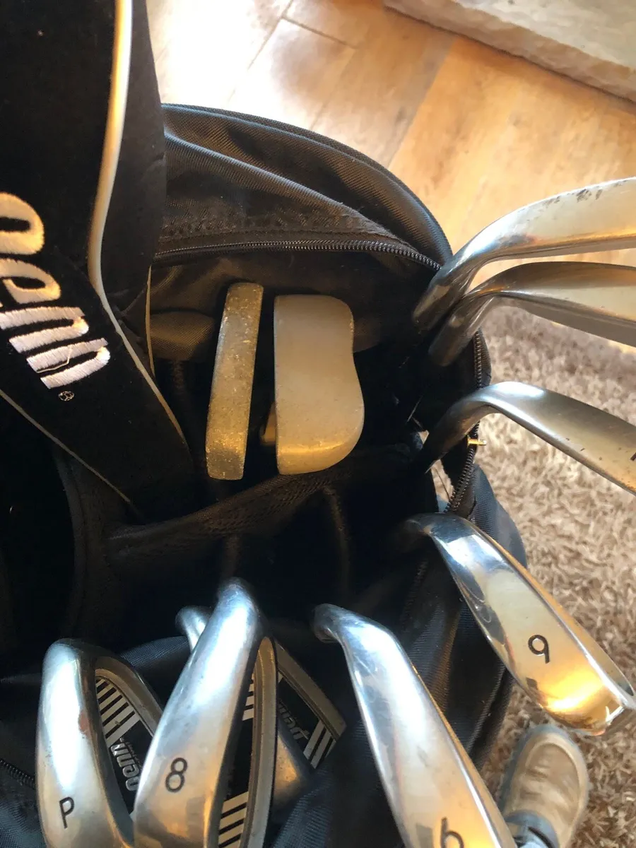 Full set of men’s Golf Clubs and Trolley - Image 3