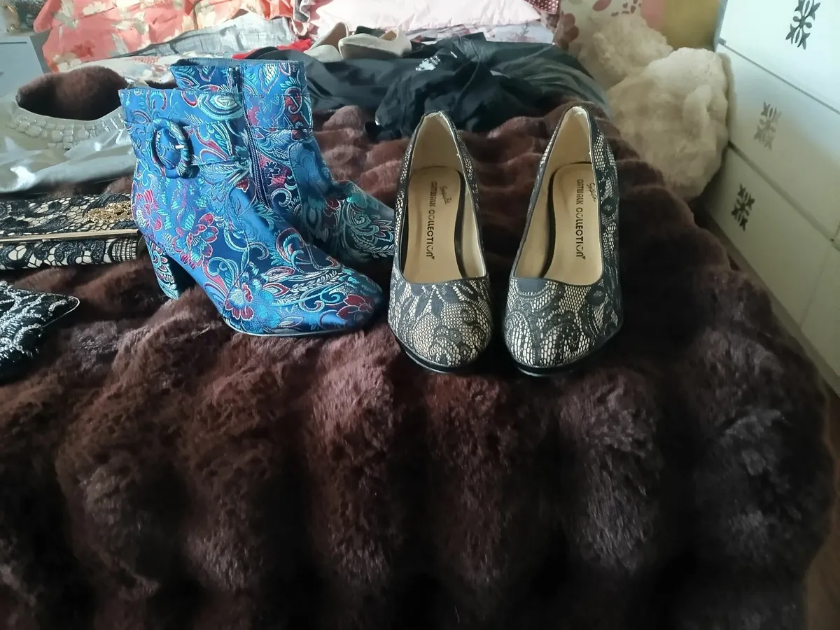 Shoes ,bags, new - Image 1