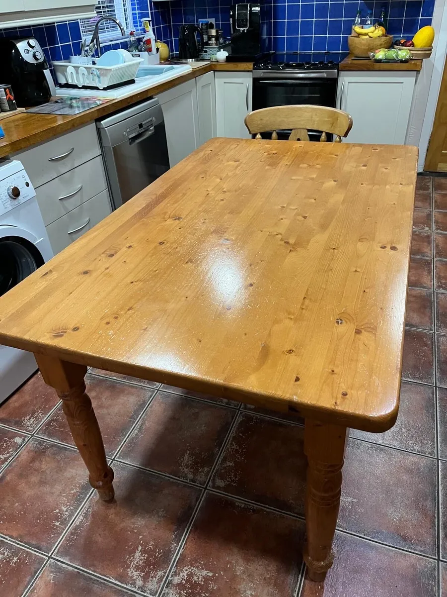 Dining table and six chairs - Image 1