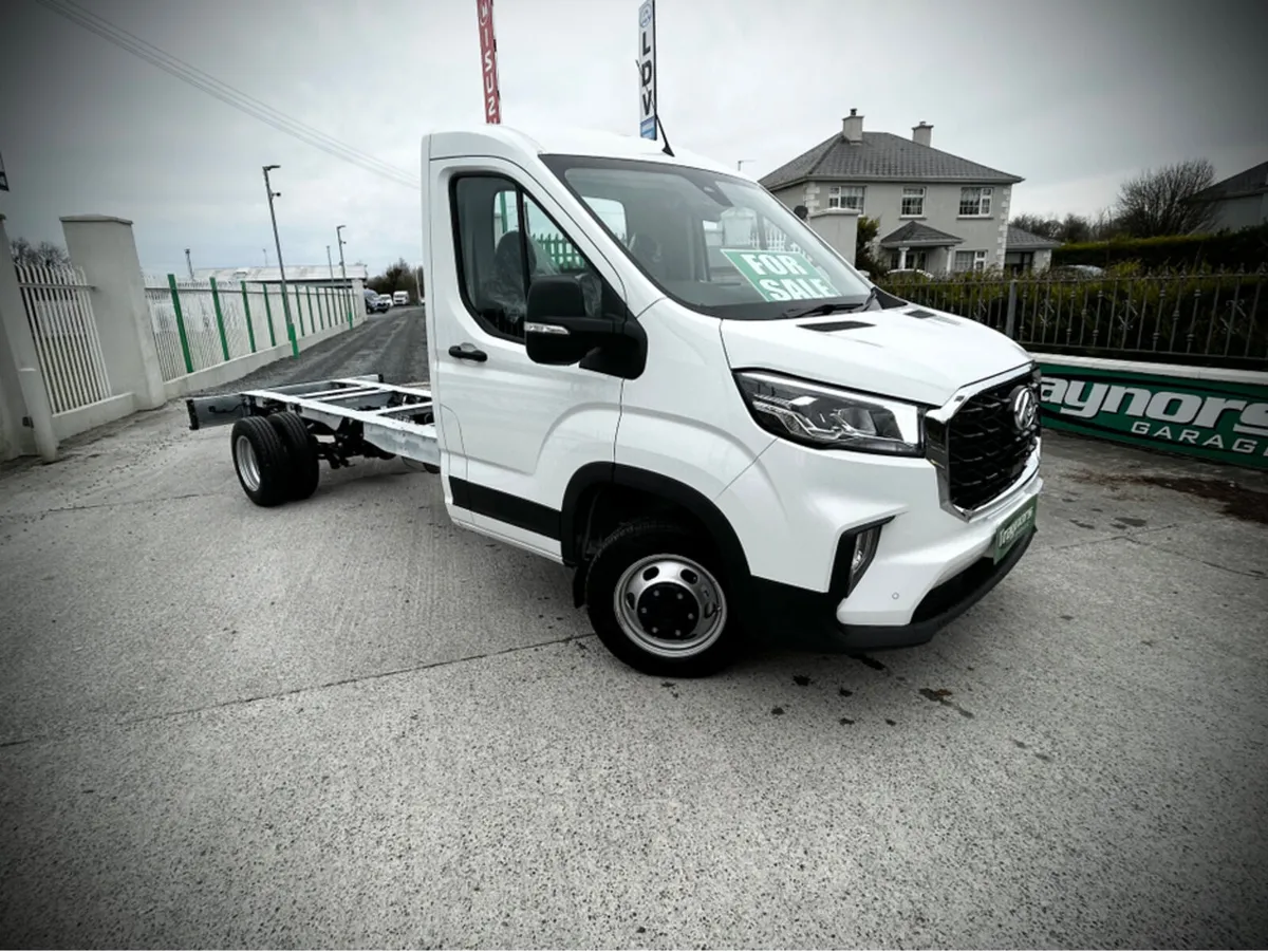 Maxus DELIVER 9 L4 DUAL WHEEL RWD CHASSIS AND CAB - Image 1