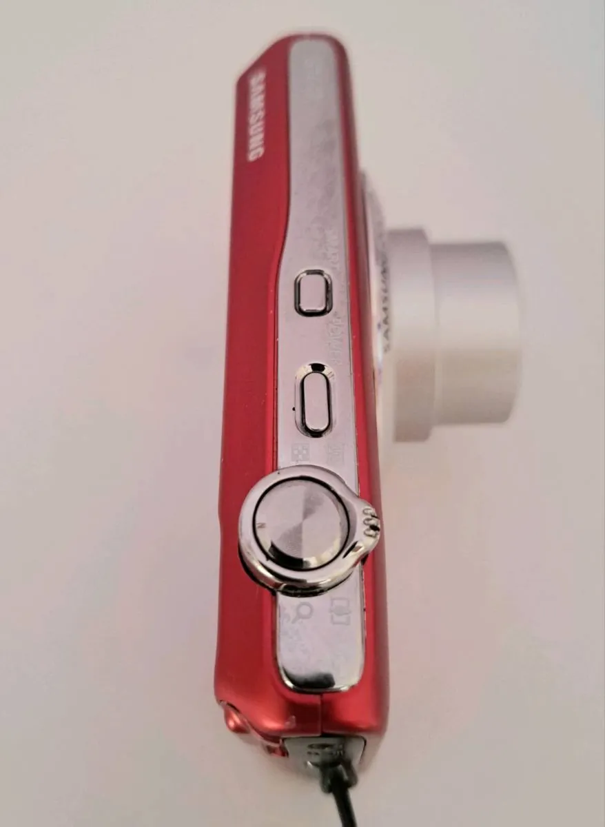 Samsung  ST60 - Image 4