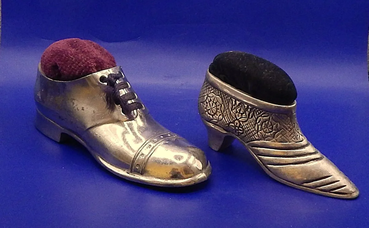 2 Vintage Pin Cushions - Image 3