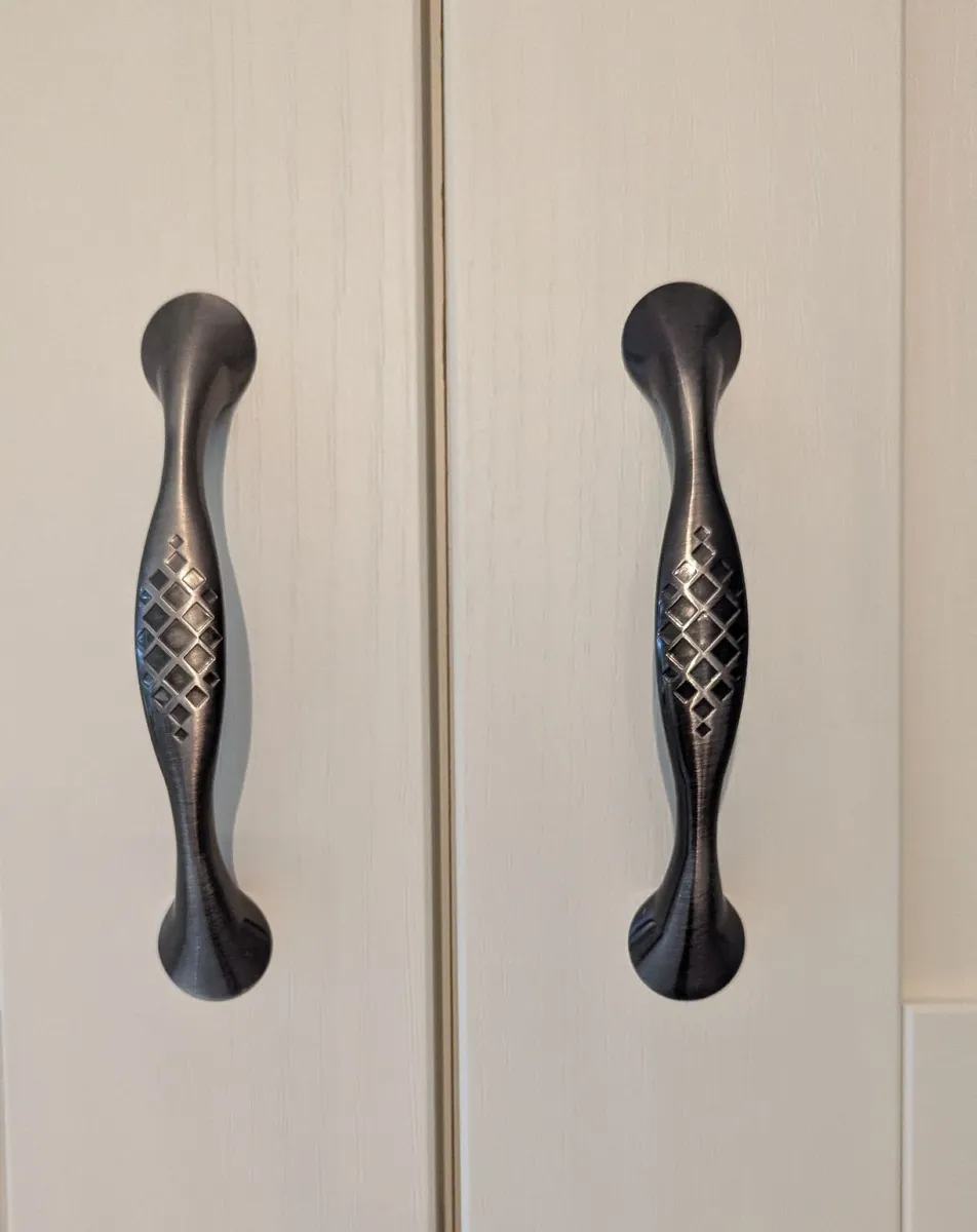 Cabinet Handles - Image 1