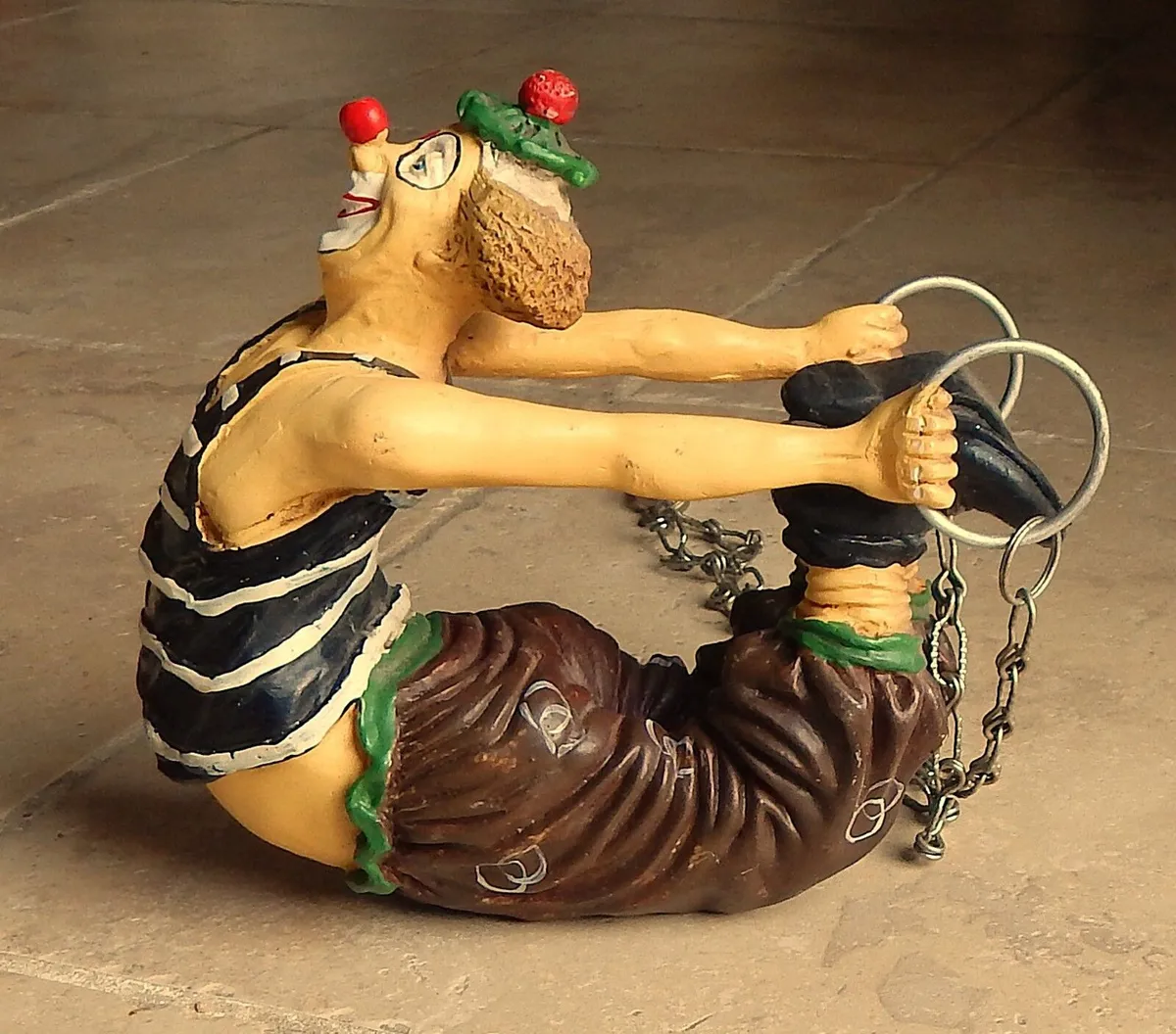 2 Vintage Resin Circus Clown Figurines - Image 4