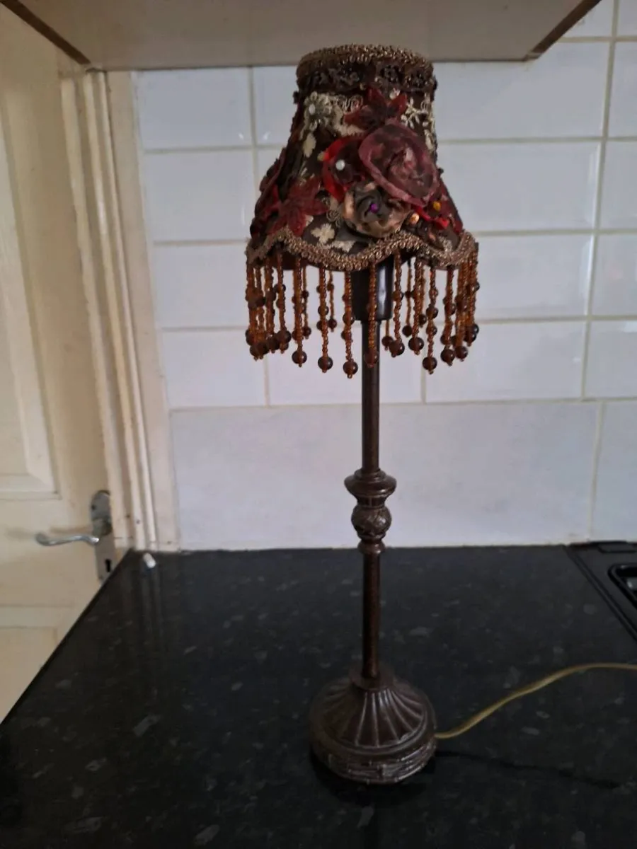 Lovely slim table lamp