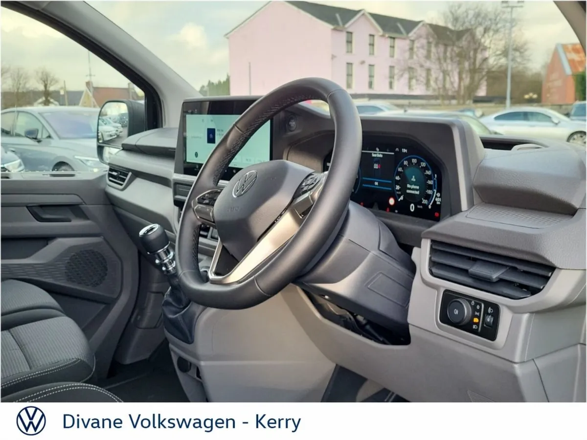 Volkswagen Transporter TRENDLINE LWB 2.0TDI 110BHP - Image 4