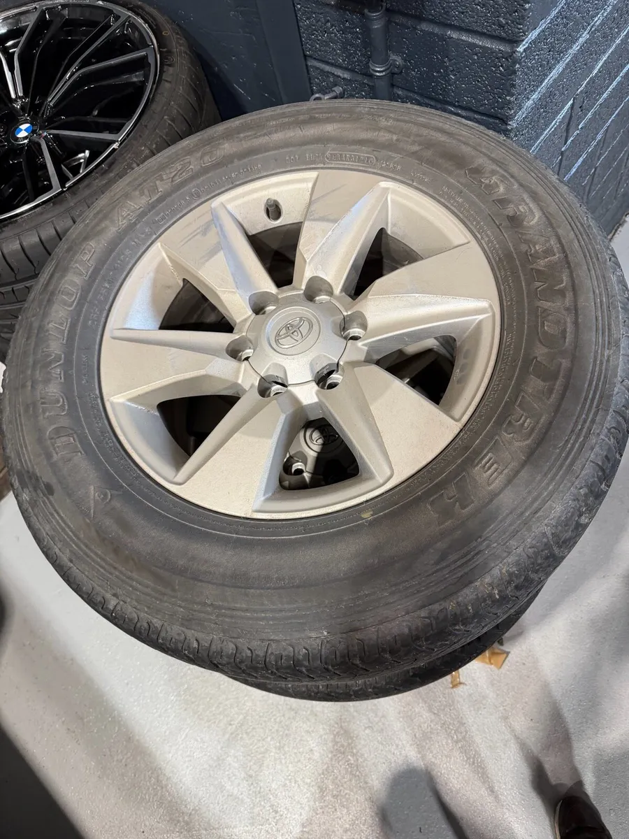 Toyota Landcruiser alloys - Image 1