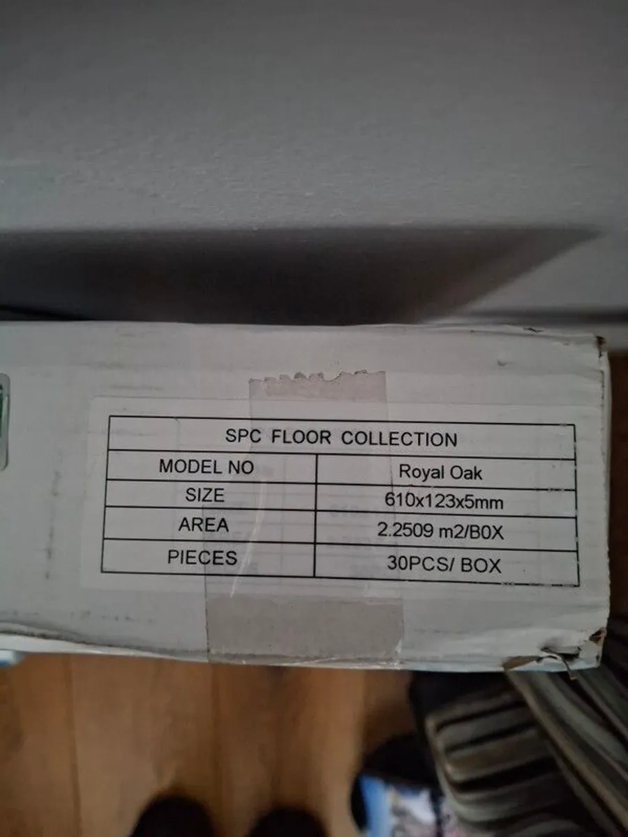 New boxed Herringbone laminate flooring - Image 2