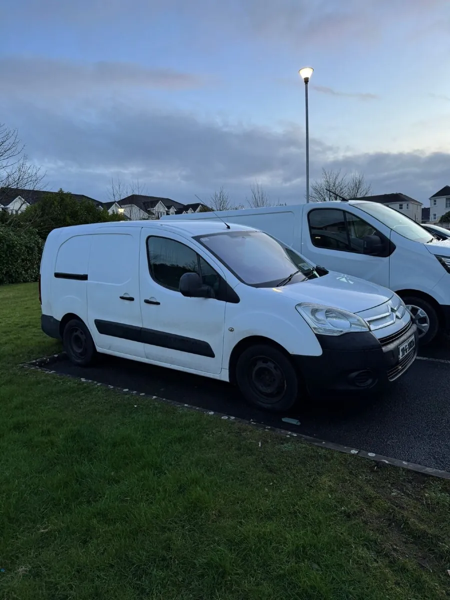 Citroen Berlingo 2010 - Image 2