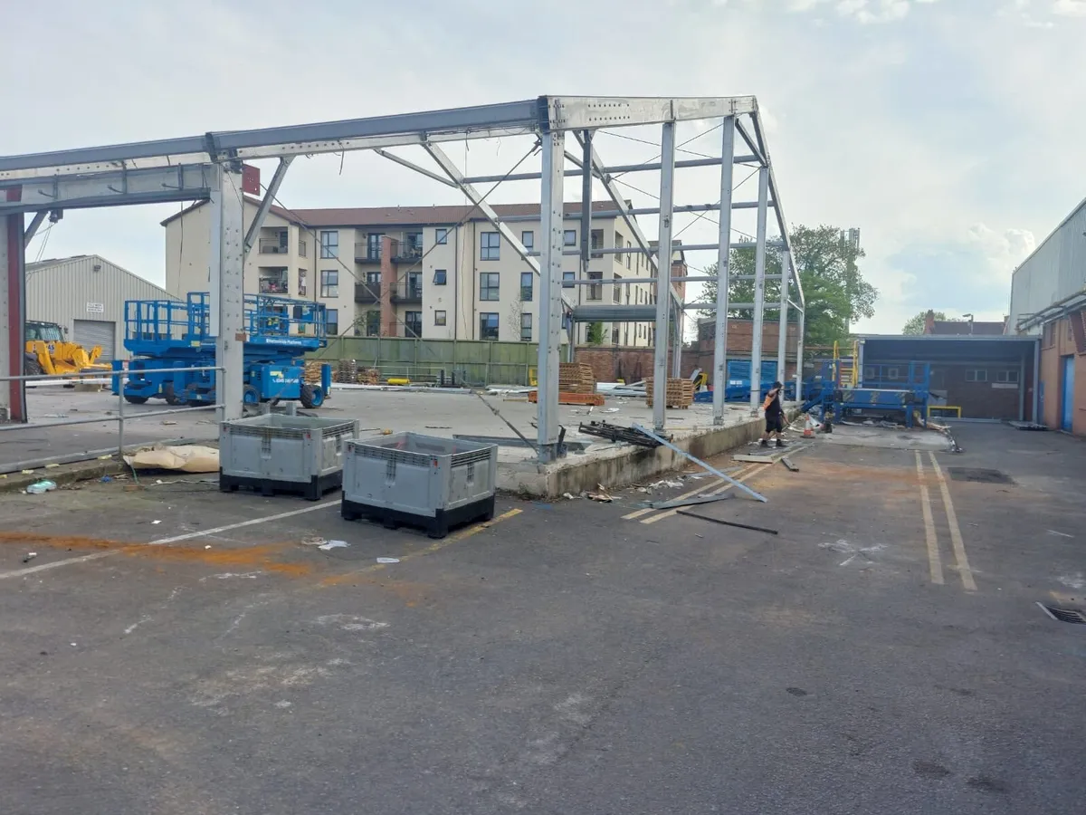 Temporary insulated building - Image 4