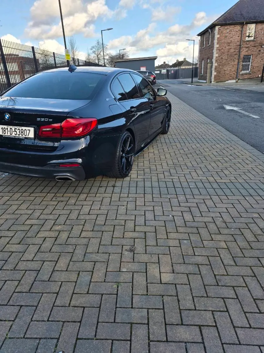2018 BMW 530E M SPORT 2.0 PETROL PLUG IN HYBRID - Image 4