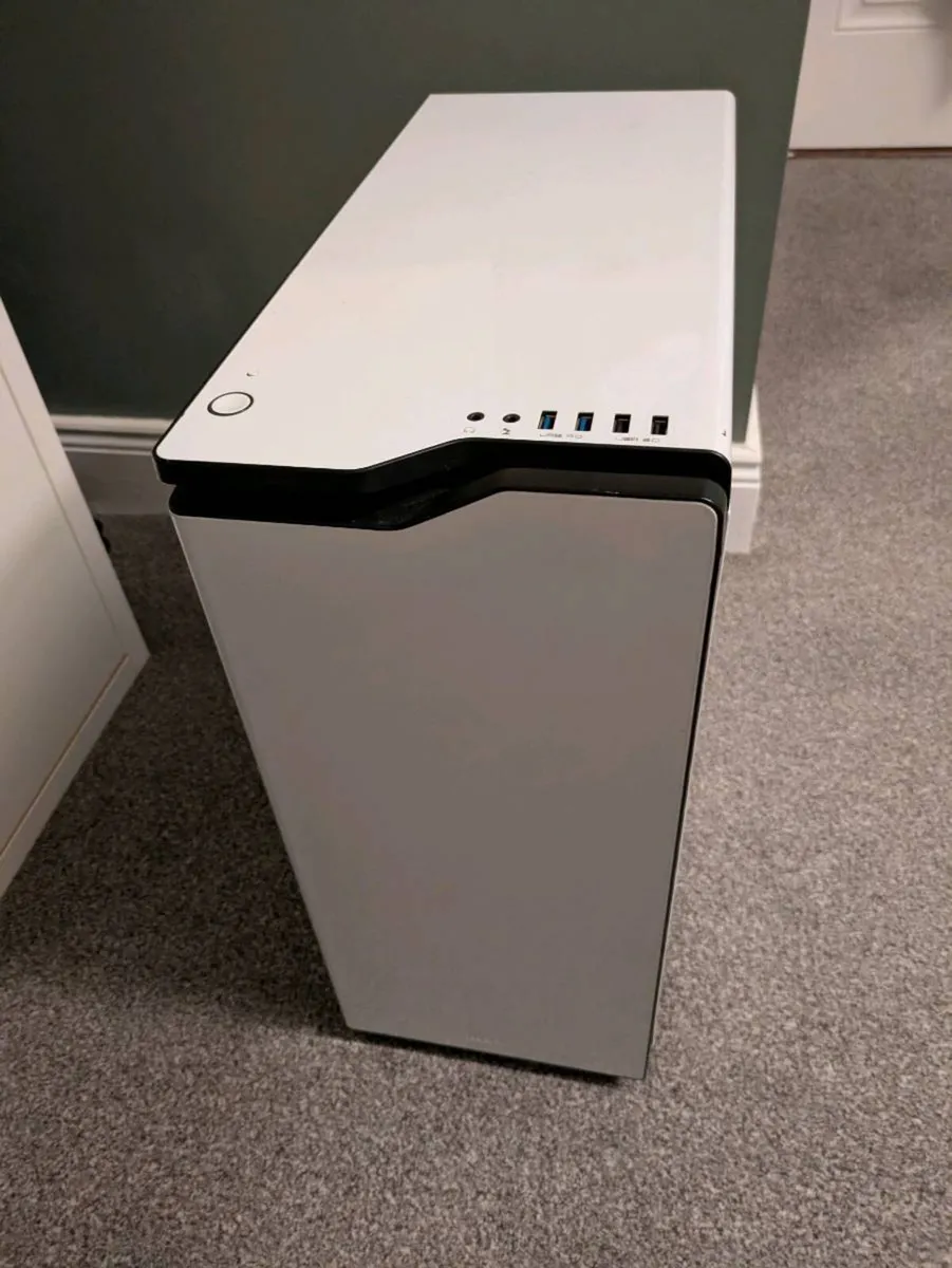 Desktop PC - Image 3