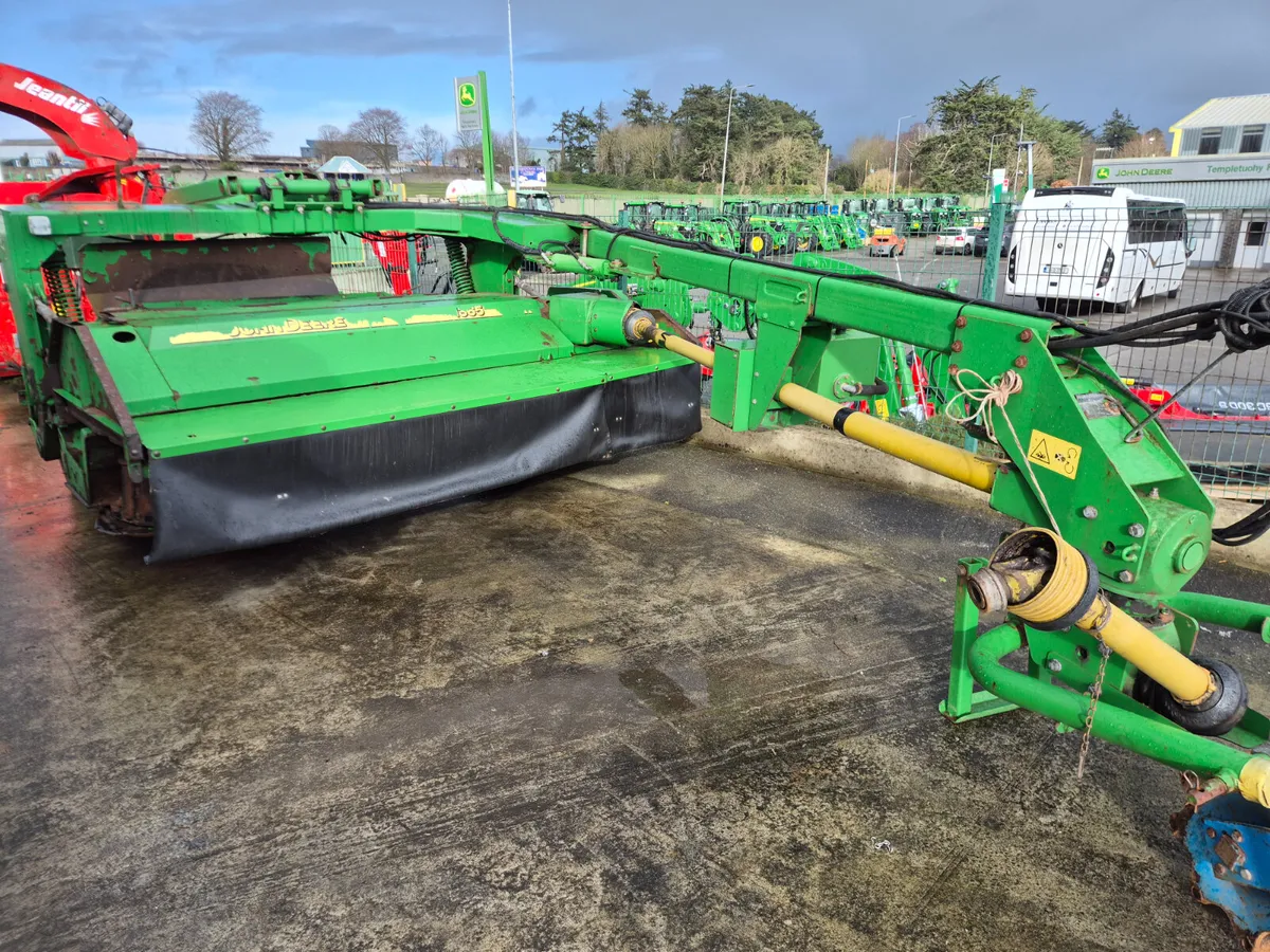 John Deere 1365 2009 - Image 1